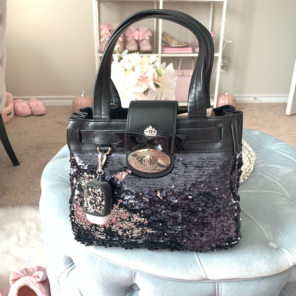 My Flat in London Handbag